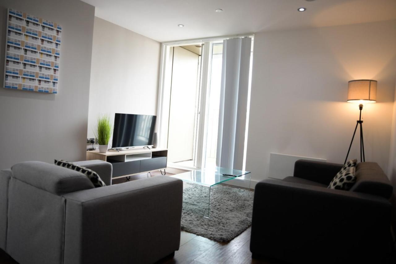 Onpoint Apartments - Spacious 2 Bedroom Apt - City Centre With Balcony Манчестър Екстериор снимка